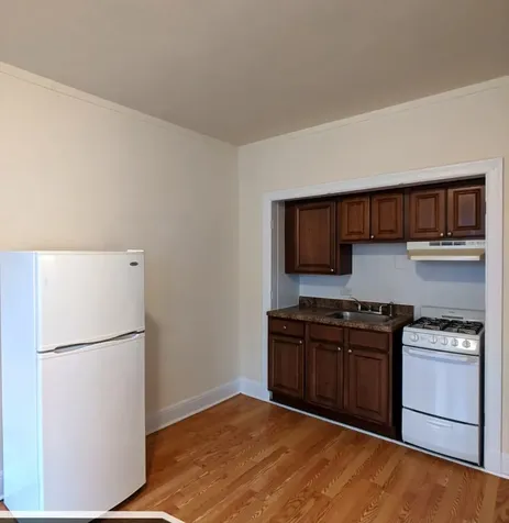 3335 West Diversey Avenue Chicago IL 60647