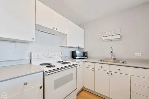 1636 North Wells Street Chicago IL 60614