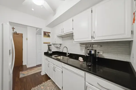 840 Wellington Avenue Elk Grove Village IL 60007