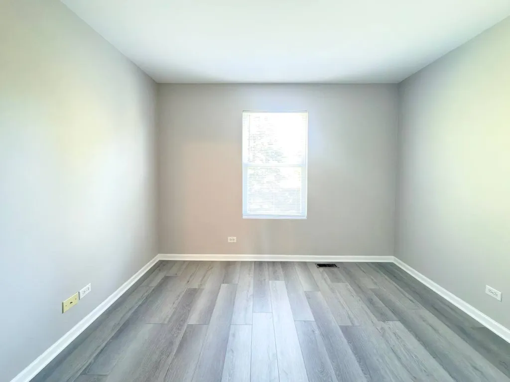 3989 Blackstone Drive Aurora IL 60504
