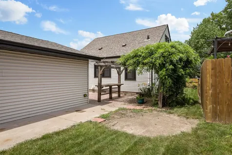 2514 23RD A Avenue Moline IL 61265