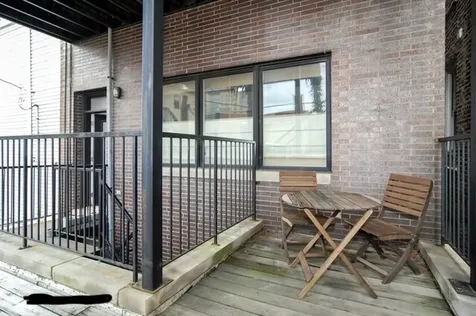 813 North May Street Chicago IL 60642