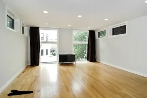 813 North May Street Chicago IL 60642