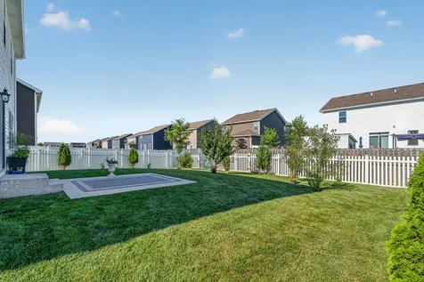 2102 Daly Lane Plainfield IL 60586