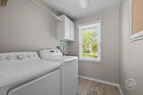 1509 Bonaventure Drive Naperville IL 60563