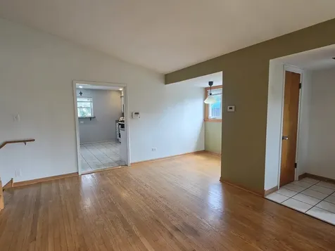 8418 West Crain Street Niles IL 60714