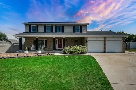 811 1ST Court Manhattan IL 60442