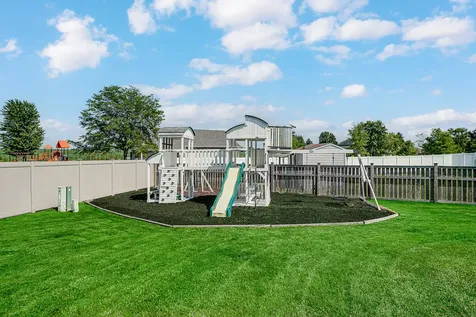 811 1ST Court Manhattan IL 60442
