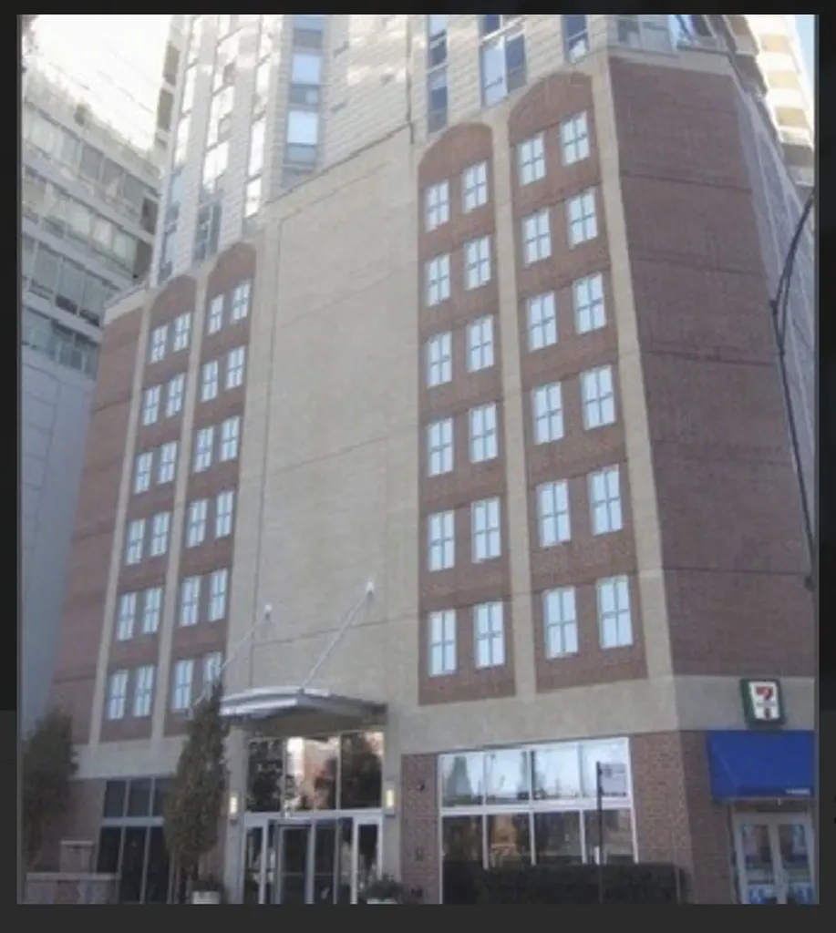 645 North Kingsbury Street Chicago IL 60654