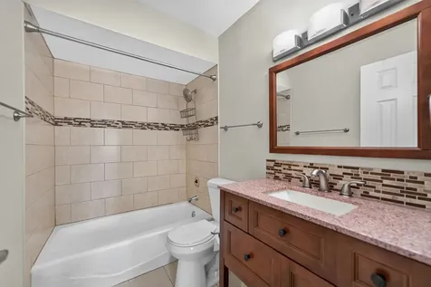 670 Pinecrest Drive Prospect Heights IL 60070