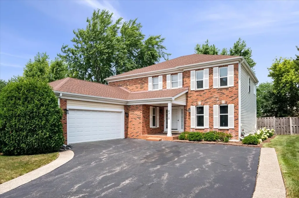 4312 Ivy Lane Glenview IL 60026
