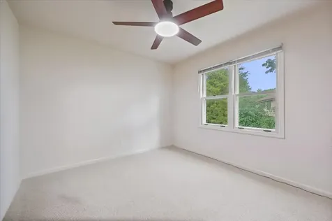 4312 Ivy Lane Glenview IL 60026