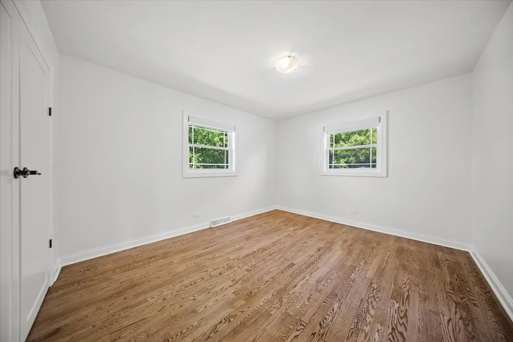 232 East 55th Street Westmont IL 60559