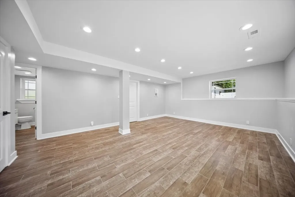 232 East 55th Street Westmont IL 60559