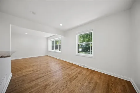 232 East 55th Street Westmont IL 60559