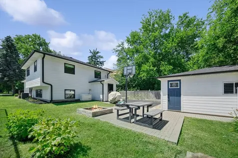 232 East 55th Street Westmont IL 60559