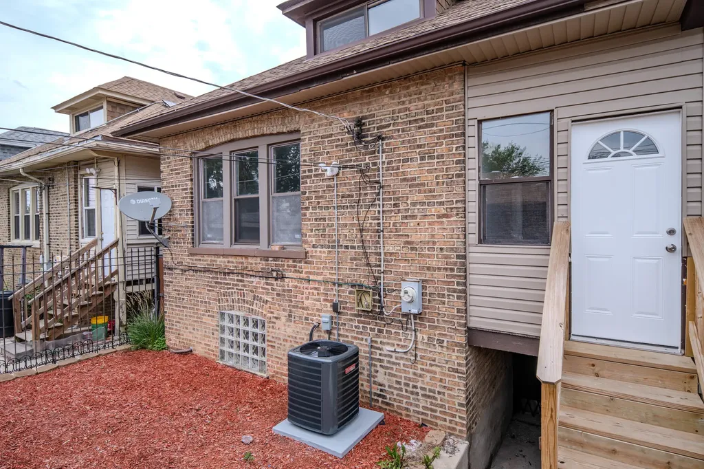 7928 South Winchester Avenue Chicago IL 60620