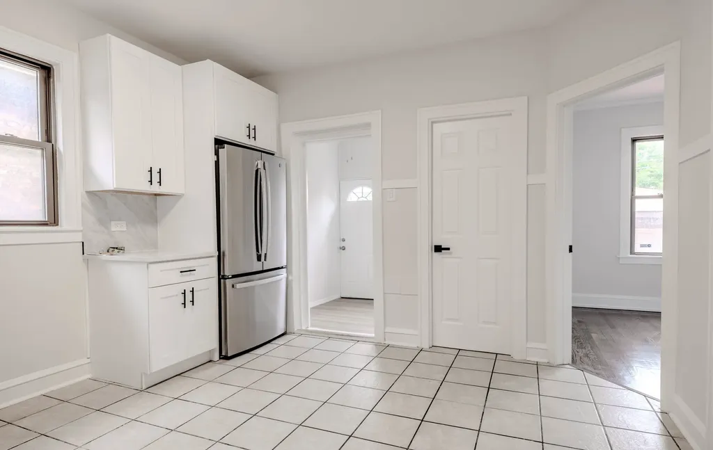 7928 South Winchester Avenue Chicago IL 60620