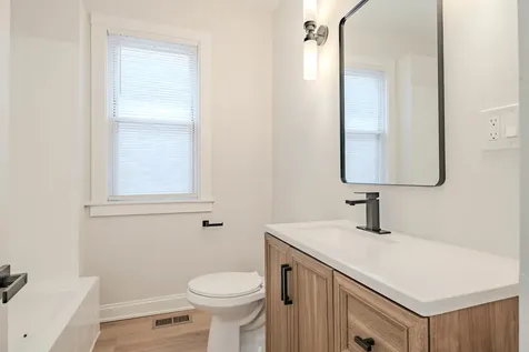 7928 South Winchester Avenue Chicago IL 60620