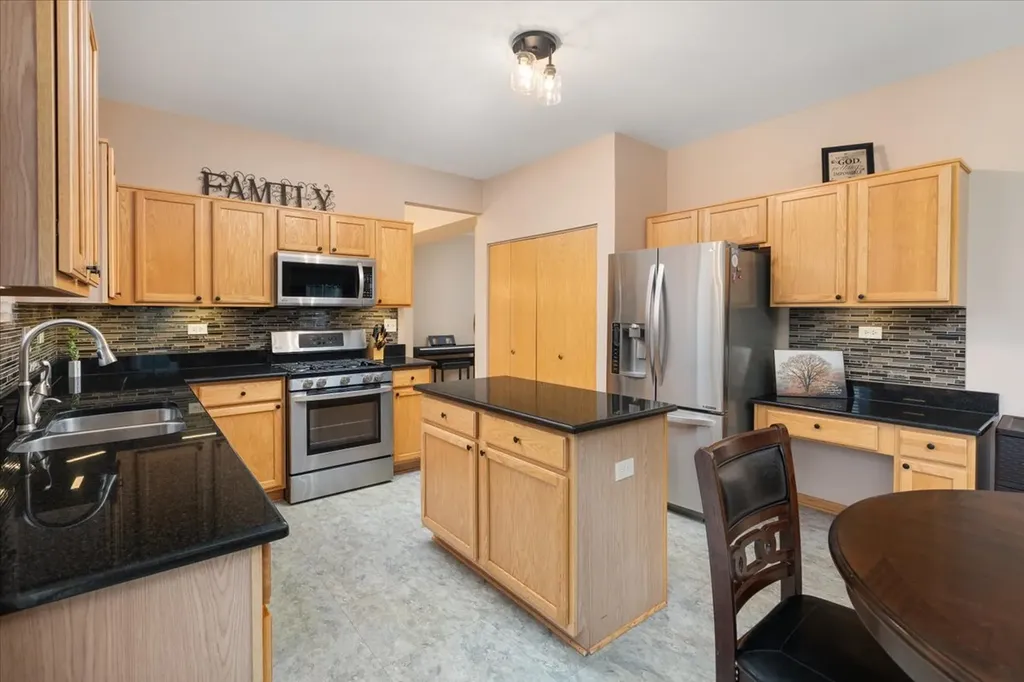 24053 Nightingale Court Plainfield IL 60585