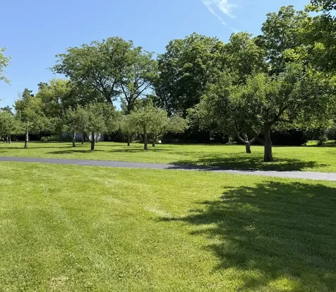 195 Clover Hill Lane North Barrington IL 60010