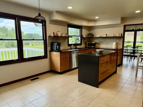 195 Clover Hill Lane North Barrington IL 60010