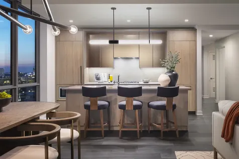 164 North Peoria Street Chicago IL 60607