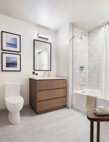 164 North Peoria Street Chicago IL 60607