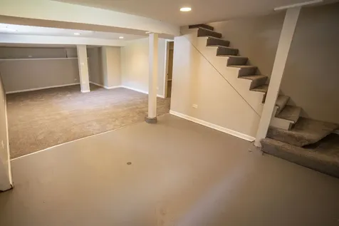 11359 South Bell Avenue Chicago IL 60643