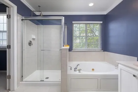 804 South Sparkle Court Oswego IL 60543