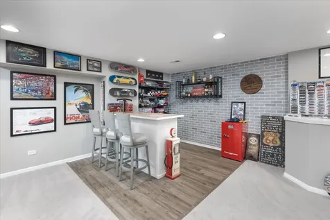 804 South Sparkle Court Oswego IL 60543