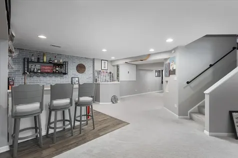804 South Sparkle Court Oswego IL 60543