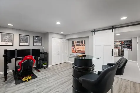804 South Sparkle Court Oswego IL 60543