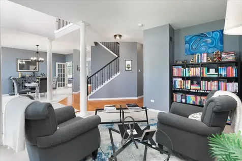 804 South Sparkle Court Oswego IL 60543