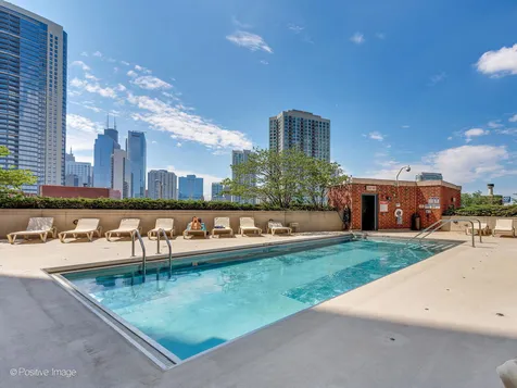 600 North Kingsbury Street Chicago IL 60610