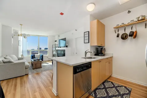 600 North Kingsbury Street Chicago IL 60610
