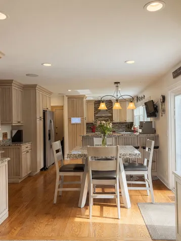 1683 Castaway Court Hoffman Estates IL 60010
