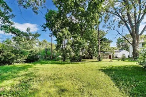 249 Sunrise Avenue Willowbrook IL 60527
