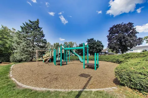 249 Sunrise Avenue Willowbrook IL 60527