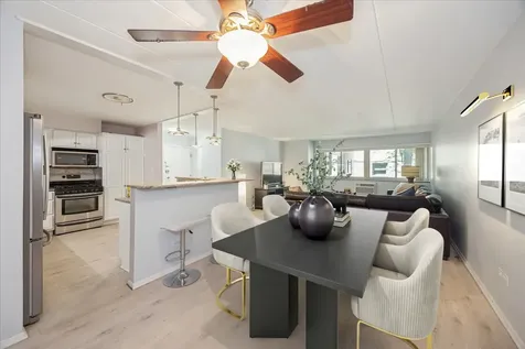 425 Home Avenue Oak Park IL 60302