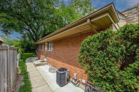 415 East Atwater Avenue Elmhurst IL 60126