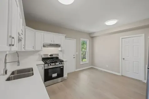 780 South Elm Avenue Kankakee IL 60901