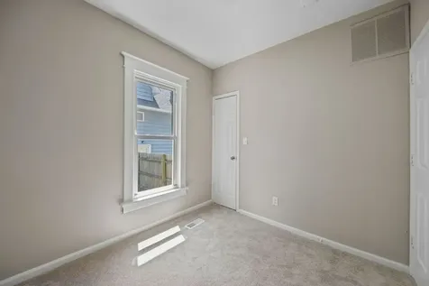 780 South Elm Avenue Kankakee IL 60901