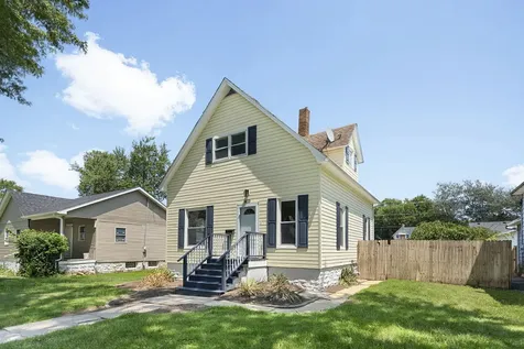 780 South Elm Avenue Kankakee IL 60901