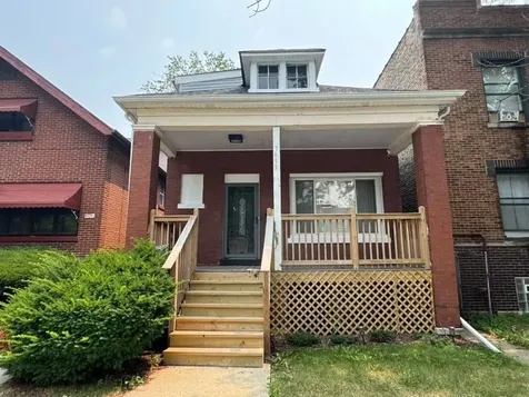 7653 South Saint Lawrence Avenue Chicago IL 60619