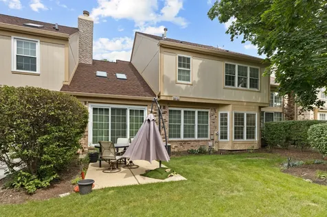 130 Chambord Court Bloomingdale IL 60108
