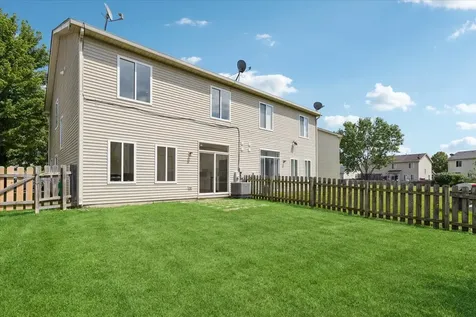 738 South Shannon Drive Romeoville IL 60446