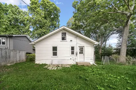 34904 North Carvis Drive Lake Villa IL 60046