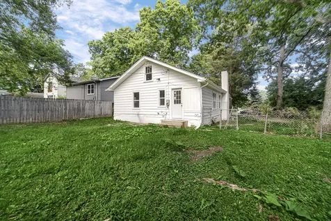 34904 North Carvis Drive Lake Villa IL 60046