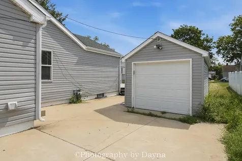 453 North Michigan Avenue Bradley IL 60915